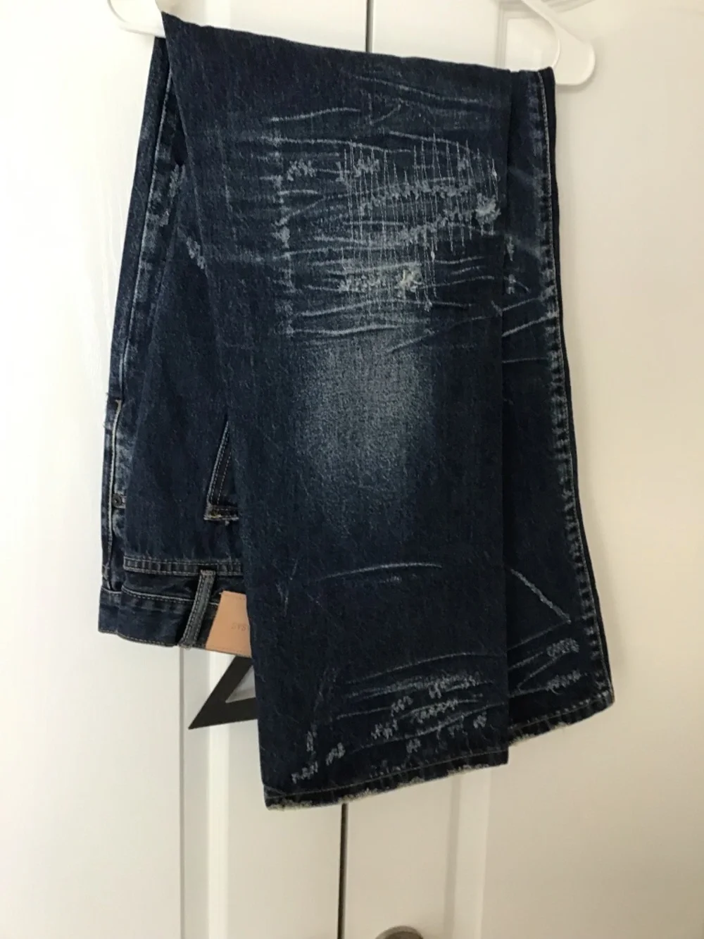 VALABASAS JEANS MENS - Picture 7 of 16